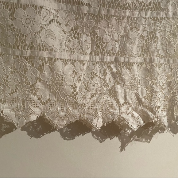 2 piece lace Wayf skirt and crop top set - Picture 4 of 8